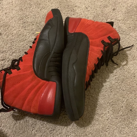 Air Jordan 12 retro “Reverse Flu Game” - Picture 6 of 6